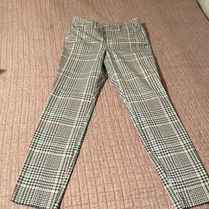 Brand brand new Old Navy, pixie plaid pants